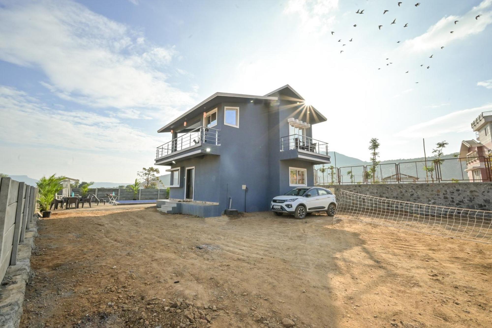 Empyrean Stay II Mirage Villa II Ac II 4Bhk II Largest Pool In Lonavala Li Экстерьер фото