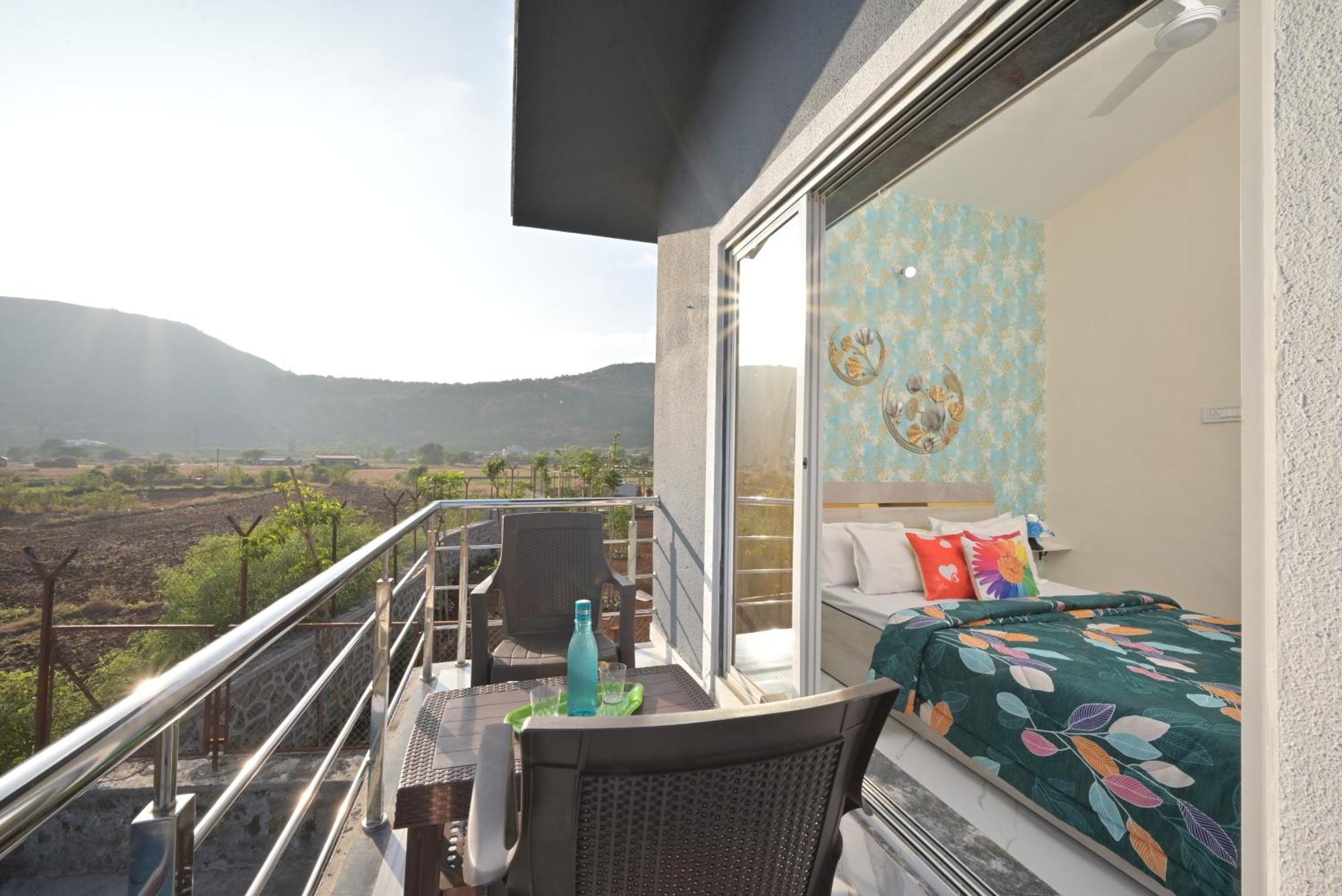 Empyrean Stay II Mirage Villa II Ac II 4Bhk II Largest Pool In Lonavala Li Экстерьер фото